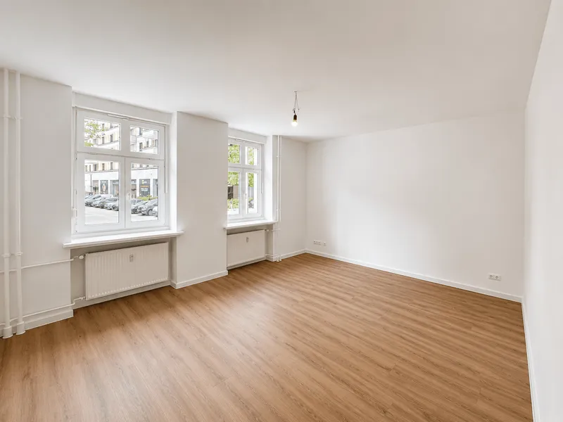 Erstbezug nach Sanierung: 2-Zimmer-Wohnung mit Einbauküche in Berlin-Friedrichshain — photo 1